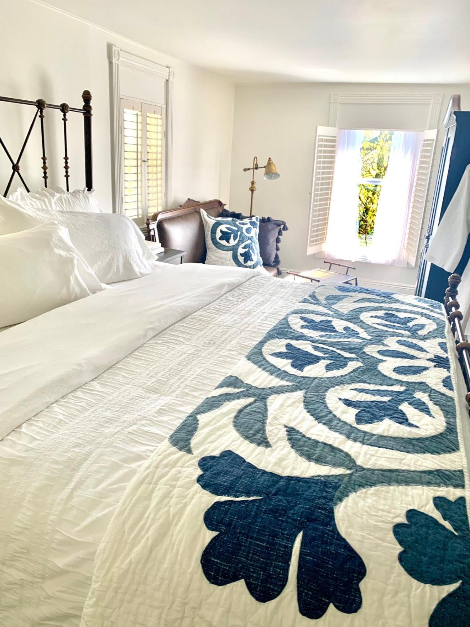 Plantation House 4* Port Hope